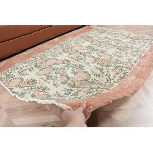 Alfombra Turca Vintage de 3.8x5.5 pies, Alfombra Decorativa, Alfombra de Lana Abstracta Blanca y Verde - Product Image 5