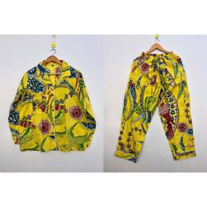 ชุดนอนผ้าฝ้ายทำมือ ลายดอกไม้ ชุดลำลอง ทำจากผ้าทอ - Product Image 1