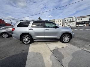 Toyota Sequoia Limited 2014 d'occasion à prix bas à vendre - Product Image 4
