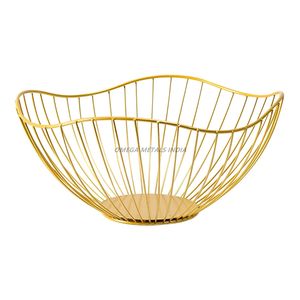 Plateau de service carré blanc fait main avec finition lisse et design minimaliste parfait pour la décoration intérieure élégante et divertissant - Product Image 3