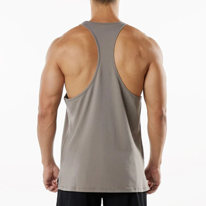 Venta al por mayor logotipo personalizado impreso verano Fitness Tank Top transpirable de secado rápido de punto sin mangas para adultos de talla grande entrenamiento de gimnasia - Product Image 2