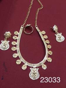 Ensemble de bijoux ethniques indiens de luxe en argent plaqué filigrané, collier floral et boucles d'oreilles pendantes avec strass rouges, modèle n° 23032 - Product Image 2