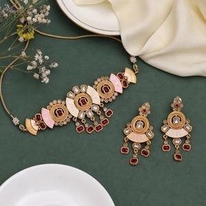 Fasion <b>Jewellery</b> NECKLACE <b>SET</b> - KUNDAN & ANTIQUE - NECKLACE <b>SET</b> - Dubai Gold Plated Earrings and Pendant J - Product Image 6