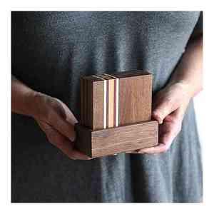 Dessous de verre en bois de noyer de conception personnalisée faite à la main exportateur indien avec des tapis et des tampons de forme unique de haute qualité - Product Image 3