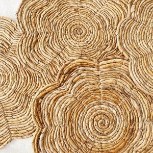 Assiette de présentation ronde classique en jacinthe d'eau, faite à la main, écologique, neutre, pour décoration murale et table à manger - Product Image 5