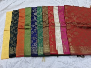 ชุดผ้าไหมหรูสำหรับสตรีลายดอกผ้าแจ็คการ์ด - Product Image 2