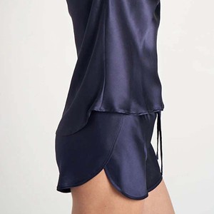 Short d'entraînement de yoga taille haute en coton respirant Short de course en soie push up pour femmes - Product Image 2