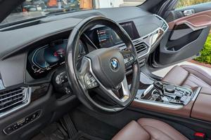 BMW X5 xDrive50i 2019 usado premium, motor Turbo V8 de 456 hp, tracción en las cuatro ruedas. - Product Image 4