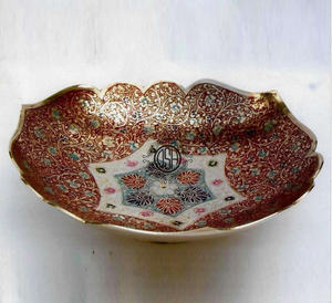 Bol en laiton fait main de vente chaude Design en relief en forme de rond doré Design attrayant bol de service. - Product Image 1