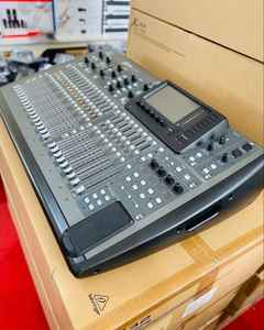 Console de mixage numérique Behringers de qualité supérieure, 40 entrées, 25 bus, 100% originale, scellée en usine avec 1 an de garantie. - Product Image 1