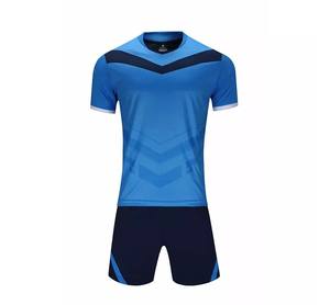 ชุดฟุตบอลแขนสั้นแบบยืดได้ ผลิตจากโพลีเอสเตอร์ 100% ป้องกันแบคทีเรีย พิมพ์ลายแบบซับลิเมชั่นตามสั่ง  สามารถกำหนดสี ชื่อทีม และโลโก้ได้ สำหรับผู้ชาย - Product Image 2