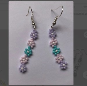 Luxury Quality <b>Emerald</b> Green Beaded Tassel Earrings - Product Image 2
