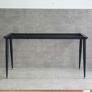 Table de style industriel 140x70cm avec structure en acier, système d'assemblage CONE, revêtement en poudre HCCO005 - Product Image 3