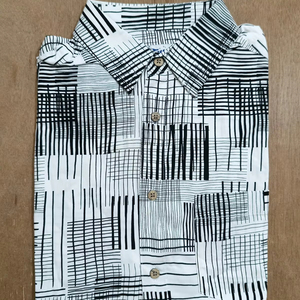 Camisa de verano abotonada informal AOP para hombre, Manga corta transpirable y suave, punto de algodón 100% - Product Image 4