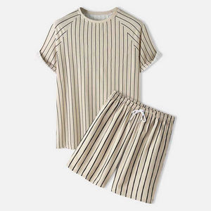 Vente en gros de shorts d'été pour hommes, ensembles de shorts décontractés à manches courtes, ensemble de survêtement uni pour t-shirt et short, ensemble de vêtements de marque pour hommes - Product Image 1