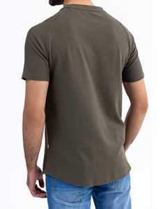 Camiseta de manga corta de talla grande con cuello redondo de alta calidad para hombre de verano, Camiseta ajustada de estilo callejero personalizada para gimnasio y entrenamiento físico para hombre - Product Image 4