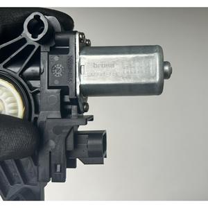 MOTEUR ÉLECTRIQUE DE LUNETTE ARRIÈRE DROITE FIAT 500 X Série C37707-100 (15>) - Product Image 3