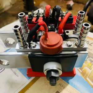 เครื่องยนต์ดีเซล 4 จังหวะ 90 ซีซี 4 คอยล์ ระบายความร้อนด้วยน้ำ สตาร์ทไฟฟ้า กำลัง 5 กิโลวัตต์ สำหรับใช้งานทางอุตสาหกรรมทางทะเล ใช้เชื้อเพลิงดีเซล พร้อมปั๊มหลัก - Product Image 1