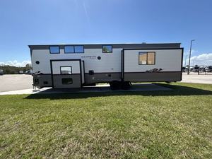 Usado 2026 Forest River Campsite Resort 3-9-J-D en venta - Product Image 4