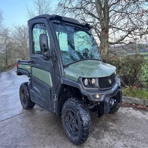Véhicule utilitaire John Deere Gator XUV865, conçu pour le travail lourd et des trajets fluides, offrant des performances robustes et une longue durée de vie. - Product Image 3