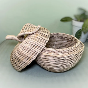 Boîte en forme de pomme tissée, rangement rustique pour fournitures artisanales, jouets et plus encore - Product Image 4