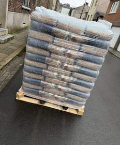 Achetez en gros des granulés de bois de biomasse A1 6 mm, briquettes, sacs de 15 kg, sacs de 50 kg, à bas prix, livraison mondiale, granulés de bois bon marché - Product Image 3