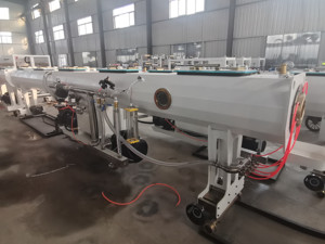 Ligne de production d'extrudeuse en plastique solide de tube d'approvisionnement en eau d'agriculture de tuyau de HDPE de grand diamètre faisant la machine - Product Image 5