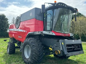 MASSEY FERGUSON 9545 Machinery Inexpensive Combine <b>Harvester</b> for Rice and Wheat Harvesting - Product Image 4