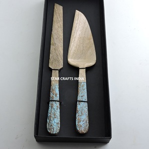 Juego de servidor de ensalada de madera de la mejor calidad india con mango de resina blanca para juegos de mesa de cocina cuchara y tenedor para comer alimentos - Product Image 4