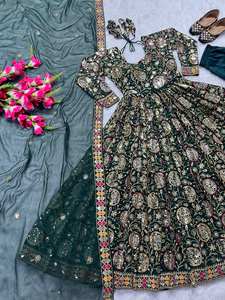 Nuevo Salwar Kameez Anarkali Tradicional de Diseñador para Mujer, Georgette Sintética Pesada con Bordado de Lentejuelas de 5mm, Secado Rápido, para Todas las Temporadas - Product Image 5