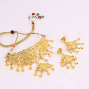 ขายส่งสร้อยคอแฟชั่นแบบโชกเกอร์ชุบทอง14K 18K 24K ชุดเครื่องประดับออกแบบแบบดั้งเดิมชุดโช้คเกอร์ขึ้นรูปด้วยไมโครทอง - Product Image 2