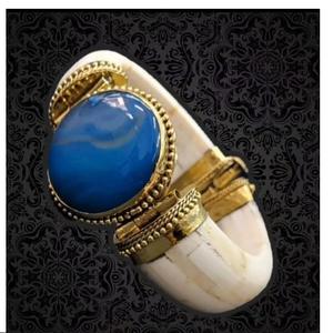 Brazaletes de hueso de cuerno de búfalo hechos a mano, decoración elegante del hogar Feng Shui para amantes de la moda tallados en diseño de animales de estilo amoroso - Product Image 2