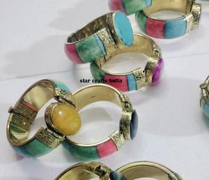 Cadeau d'anniversaire pierre naturelle avec laiton et os Design vente chaude à la main femme manchette Bracelet 100% os fait Bracelet - Product Image 4