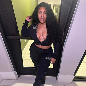 Ensembles de jogging pour femmes-Survêtement de survêtement deux pièces-Vêtements sur mesure de couleur blanche et rouge-Rayures latérales - Product Image 5