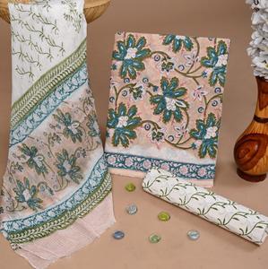 Meilleur design Shalwar Kameez pour femme Matériau de pelouse de haute qualité Bon pour une tenue décontractée formelle Convient à la fête Disponible Cousu - Product Image 2