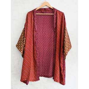 Bata Kimono Ligera y Transpirable de Talla Grande, hasta la Rodilla, con Parches de Seda, Estampado Indio Hecho a Mano, para Descansar y Dormir - Product Image 1