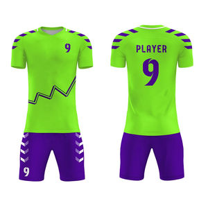 Ropa de fútbol de alta calidad 2025, venta al por mayor, logotipo personalizado, conjunto de uniforme de Jersey de secado rápido, ropa deportiva de fútbol - Product Image 4