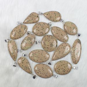 Colgantes de piedras preciosas de jaspe dálmata natural Collar de cabujones chapados en plata Encanto religioso Lote Colgante de jaspe dálmata - Product Image 4