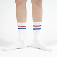 Chaussettes en coton tricoté respirantes décontractées pour femmes Kikiya - Motif rayé, couleur basique, style coréen, usage quotidien, coupe classique