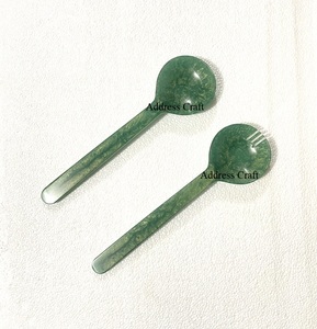 Serveur à salade en tourbillon bleu personnalisé fabriqué à la main par une usine indienne Ensemble de 2Pcs dernier cri outil à salade pour ustensiles de cuisine - Product Image 4