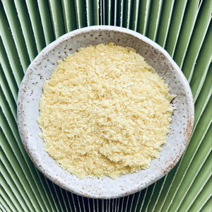 Cera de carnauba amarilla de primera calidad tipo 1 natural extra ligera para cosméticos productos de belleza y cuidado personal - Product Image 1