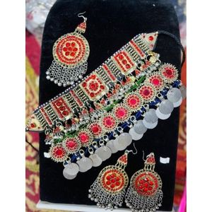 Bijoux ethniques vintage en laiton artisanal afghan Kuchi, très demandés - Product Image 2