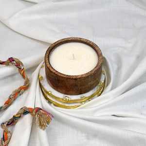 Maravillosa creación de madera en un frasco para velas con calidad premium, totalmente hecho a mano, utilizado en ocasiones especiales. - Product Image 1