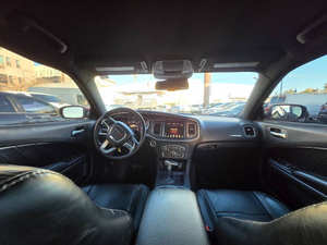 Voiture d'occasion abordable 2015 Do-d-ge Char-ger S-XT ROUGE LHD - Product Image 2