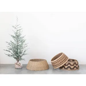 Falda para Árbol de Navidad Hecha a Mano con Jacinto de Agua de Vietnam, Embalaje con Logotipo Personalizado, Funcional y Flexible, Decoración Navideña - Product Image 5