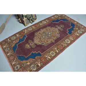 Alfombra vintage de 3.8x7 pies, alfombra turca de lana con diseño de plantas y árboles rojos - Product Image 2