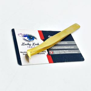 Pince à cils en acier inoxydable avec étiquette personnalisée Outil à pointe en fibre de marque privée plasma doré Extensions de cils Accessoire de beauté Pince à épiler - Product Image 1