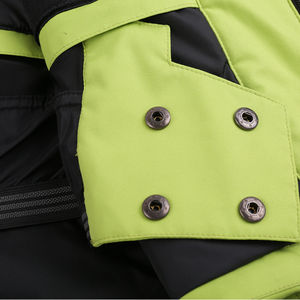 Veste à capuche softshell de qualité supérieure pour femmes vestes softshell imperméables personnalisées fabriquées au Pakistan - Product Image 2