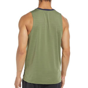 Fitness Wear Hombres Camiseta sin mangas El mejor material Hecho Camiseta sin mangas de alta calidad para hombres Disponible a un precio razonable - Product Image 5