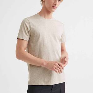 Camiseta entallada de algodón suave, jersey de cuello redondo con adorno acanalado finamente y camiseta con dobladillo de corte recto - Product Image 3